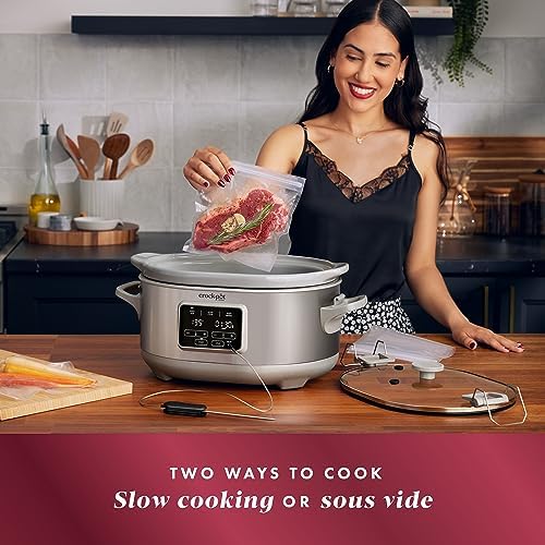 Crock-Pot 7 Quart Programmable Cook & Carry Slow Cooker v3019