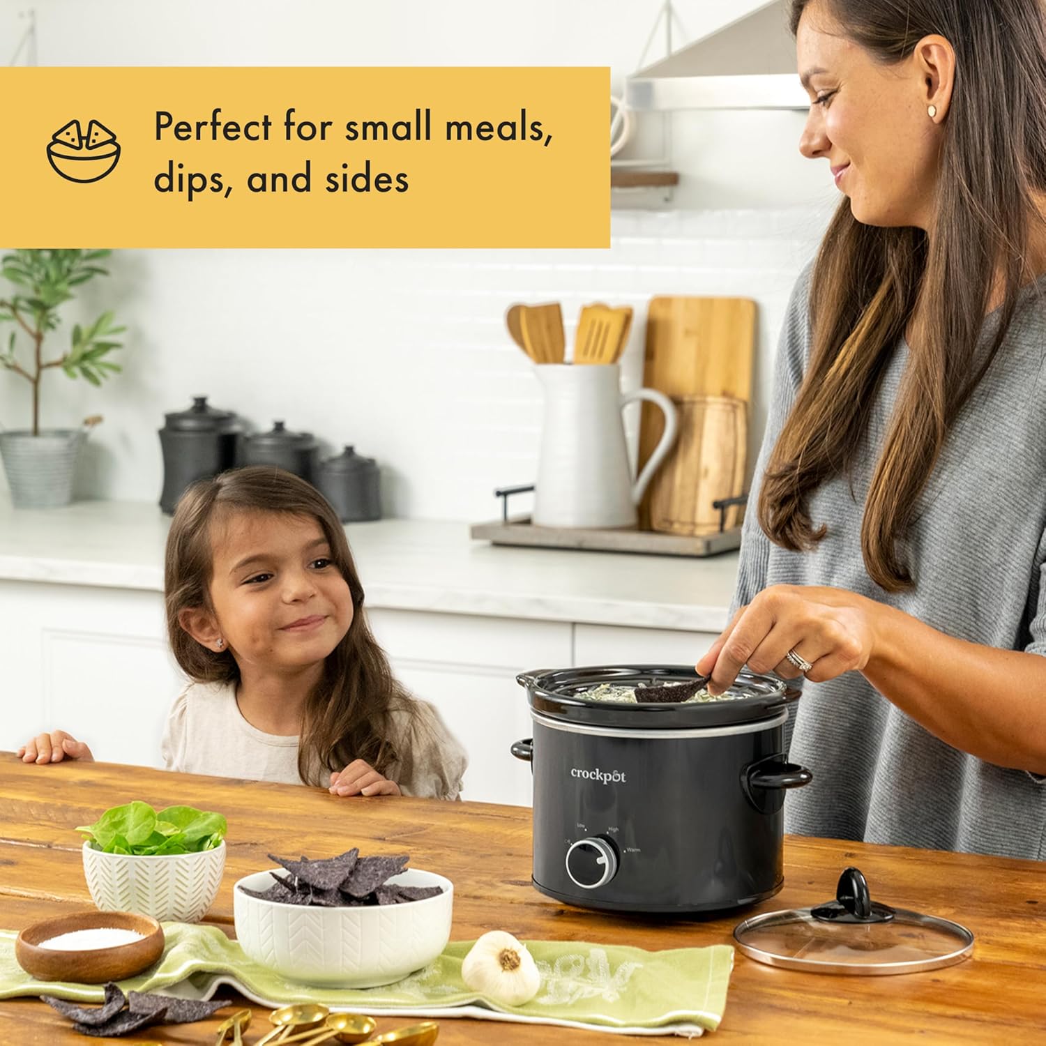 Crock-Pot 2 Quart Mini Slow Cooker – Classic Compact Cooker v3001